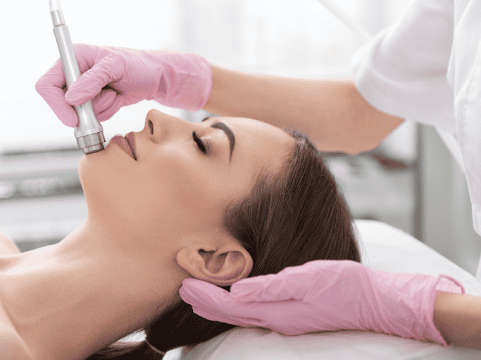 Dermapen z maską